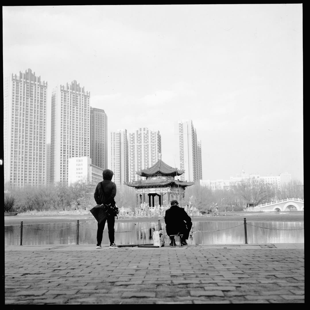 凤凰院线司理指数|年度催泪作《南京照相馆》猜测票房10亿 成暑期第二爆款